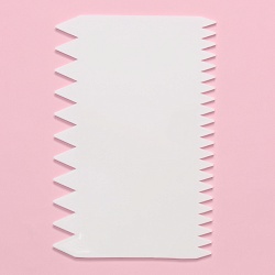 Шпатель кондитерский Доляна «Зубчики», 11×7 см, цвет белый